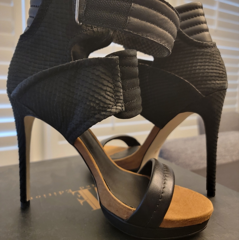 Mia Limited Edition Rocco Black Leather Snakeskin Stilettos